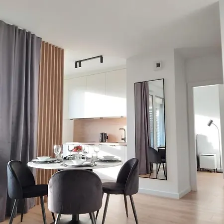 Apartament 150 Zaspa Vvita Z Prywatnym Ogrodem I Tarasem Gdansk Exterior photo