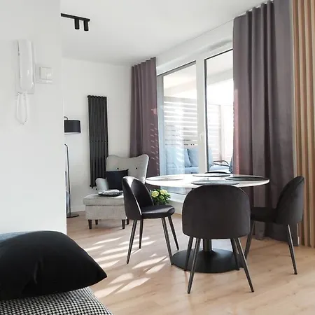 Apartament 150 Zaspa Vvita Z Prywatnym Ogrodem I Tarasem Gdansk Exterior photo