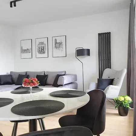 Apartament 150 Zaspa Vvita Z Prywatnym Ogrodem I Tarasem Gdansk Exterior photo