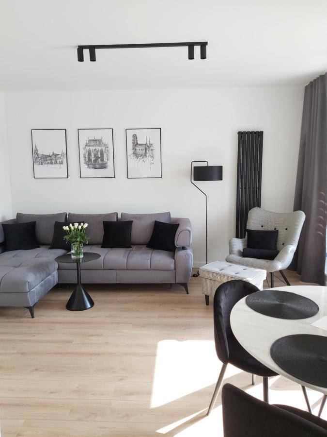 Apartament 150 Zaspa Vvita Z Prywatnym Ogrodem I Tarasem Apartment *